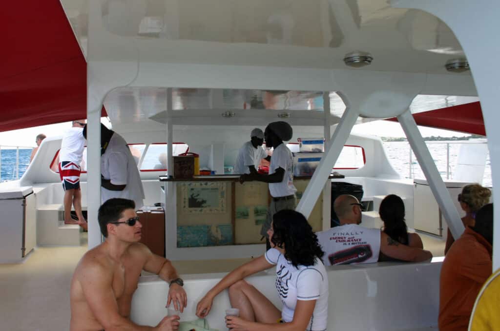 Catamaran tour in Antigua